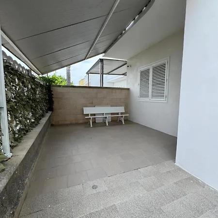 Apartment La Casa Al Mare Torre Lapillo