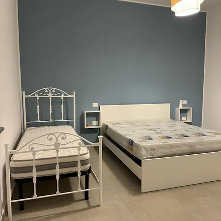 La Casa Al Mare Apartment *